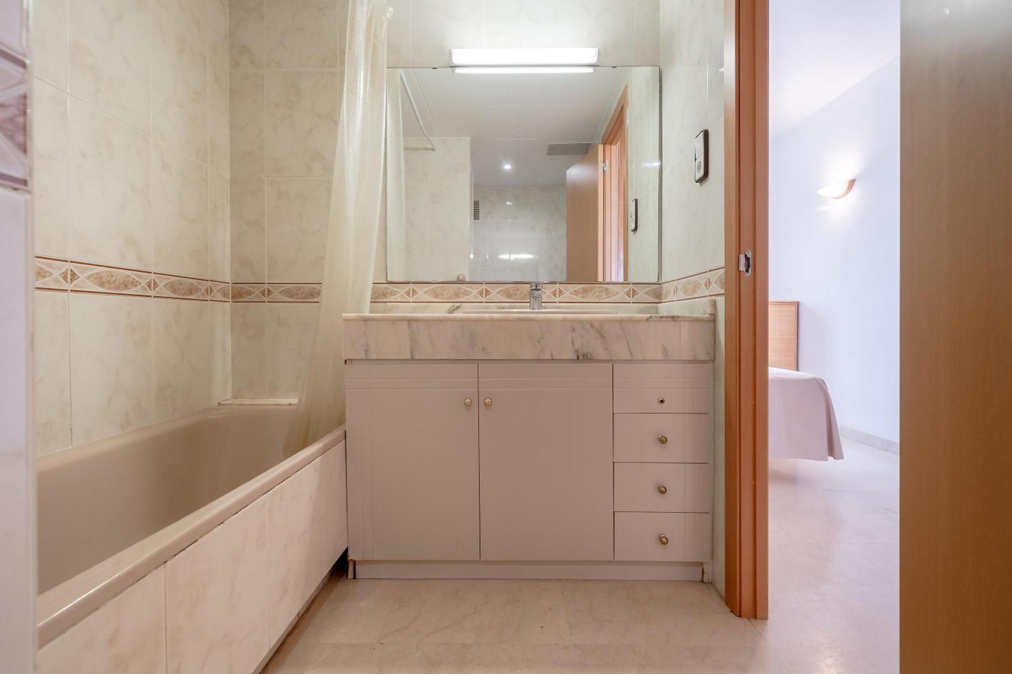 Rentalmar Central Park Salou Phòng bức ảnh